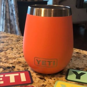 coral yeti wine tumbler